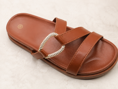 GlanzSchritt Damen-Pantolette – Leicht & Elegant